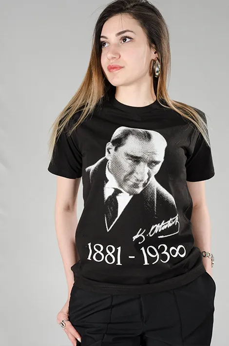 İstanbul gıda ve hizmet sektörü ekipleri için milli gün baskılı tişört — İlke Tekstil Denizli üretimi